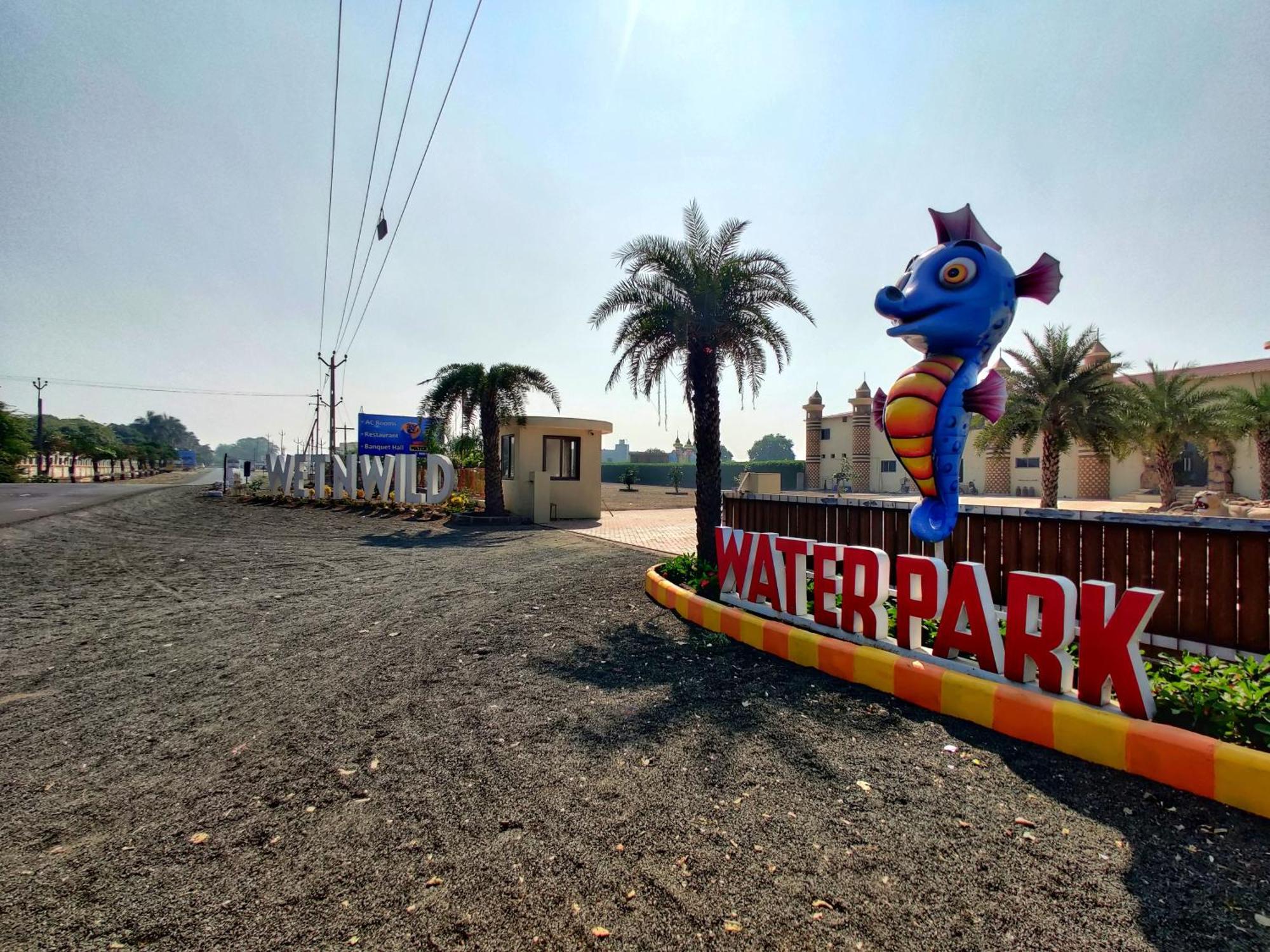 Wet N Wild Water Park & Resort Mendarda Exteriör bild