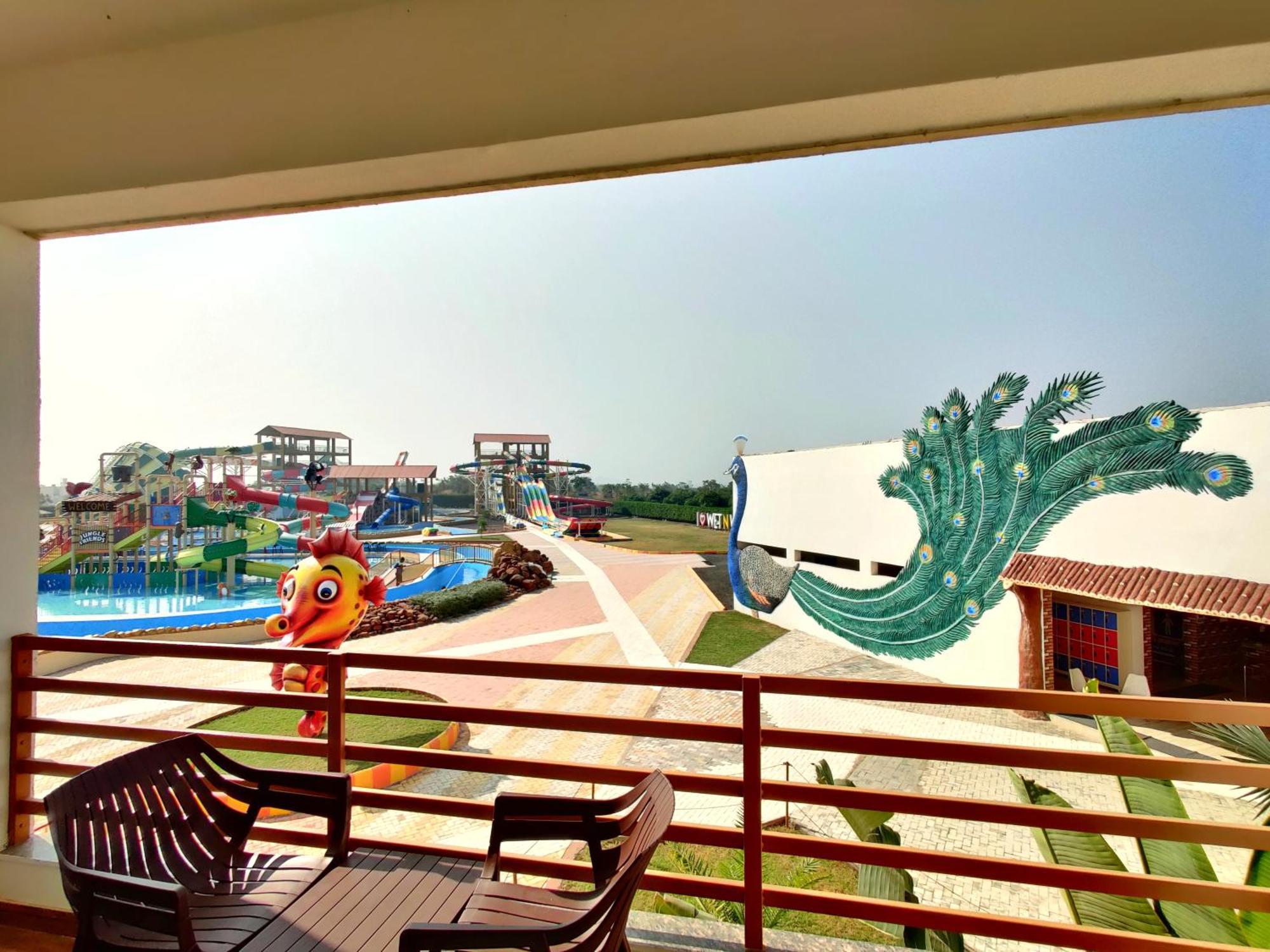 Wet N Wild Water Park & Resort Mendarda Exteriör bild